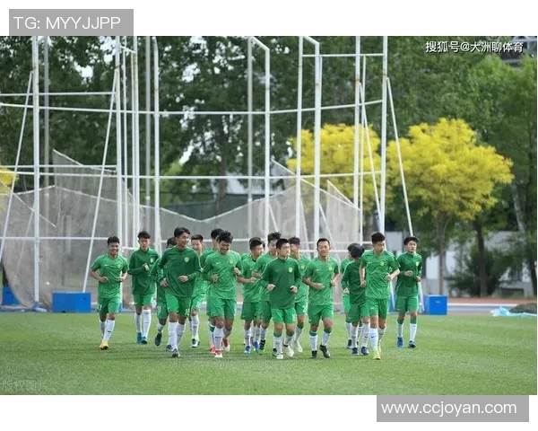 杭州足球队荣登足球配合排行榜第十名引发热议与期待 杭州足球队荣登足球配合排行榜第十名引发热议与期待