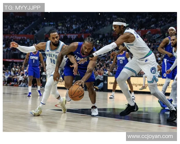 2002年NBA季后赛火箭队与步行者队的经典对决回顾与分析